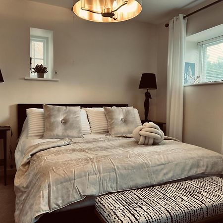 Immaculate 1-Bed Cottage In Moreton In Marsh エクステリア 写真